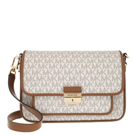 michael kors bradshaw shoulder bag|Michael Kors bradshaw messenger bag.